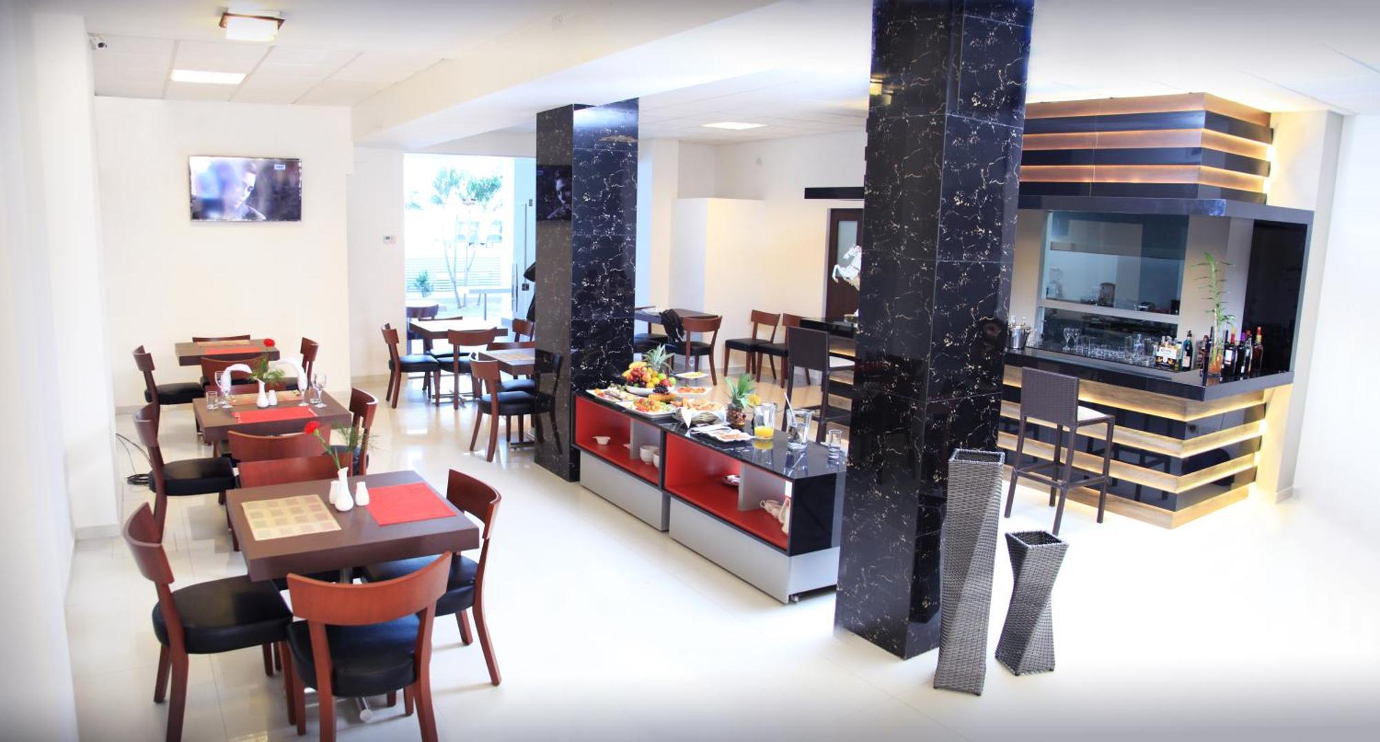 Prince Hotel 산타 크루즈 드 라 시에라 외부 사진